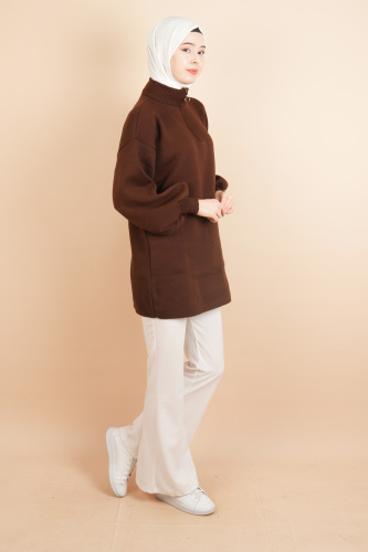 Balon Kol Düz Basic Hakim Yaka Fermuarlı Tunik Kazak Kahverengi - 3