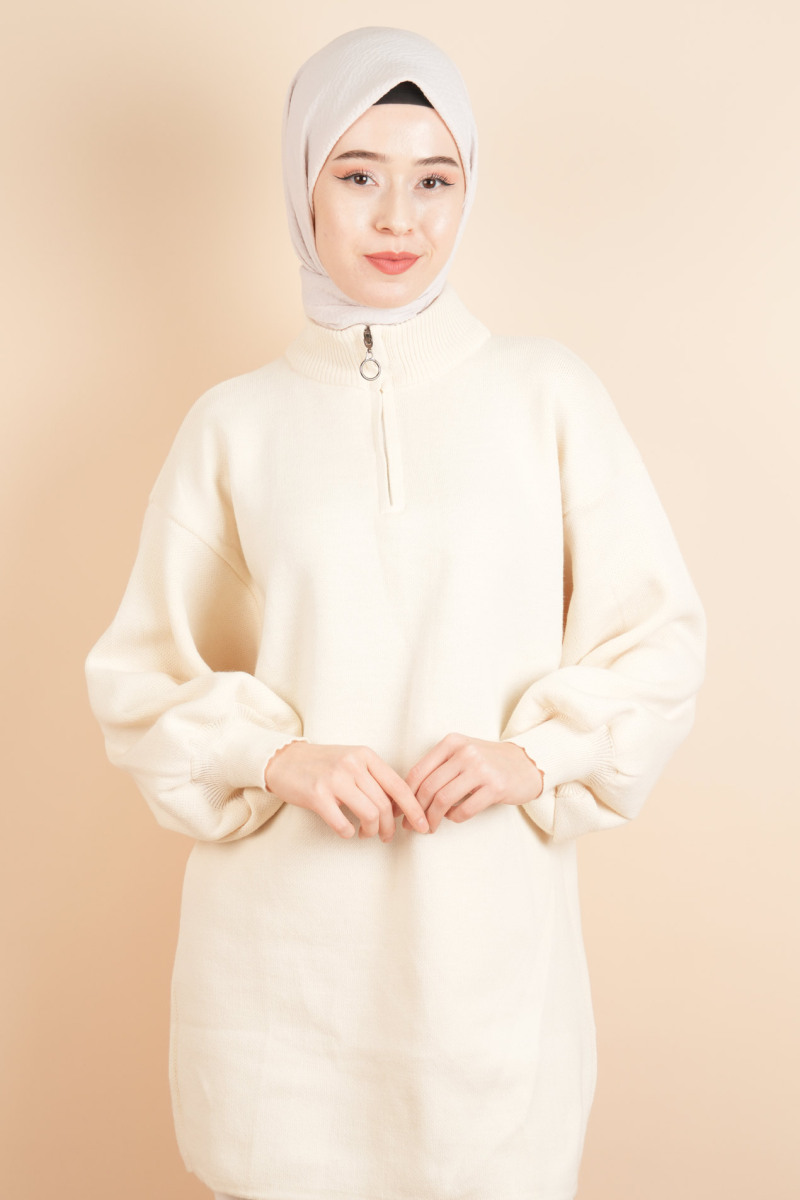 Balon Kol Düz Basic Hakim Yaka Fermuarlı Tunik Kazak Krem - 1