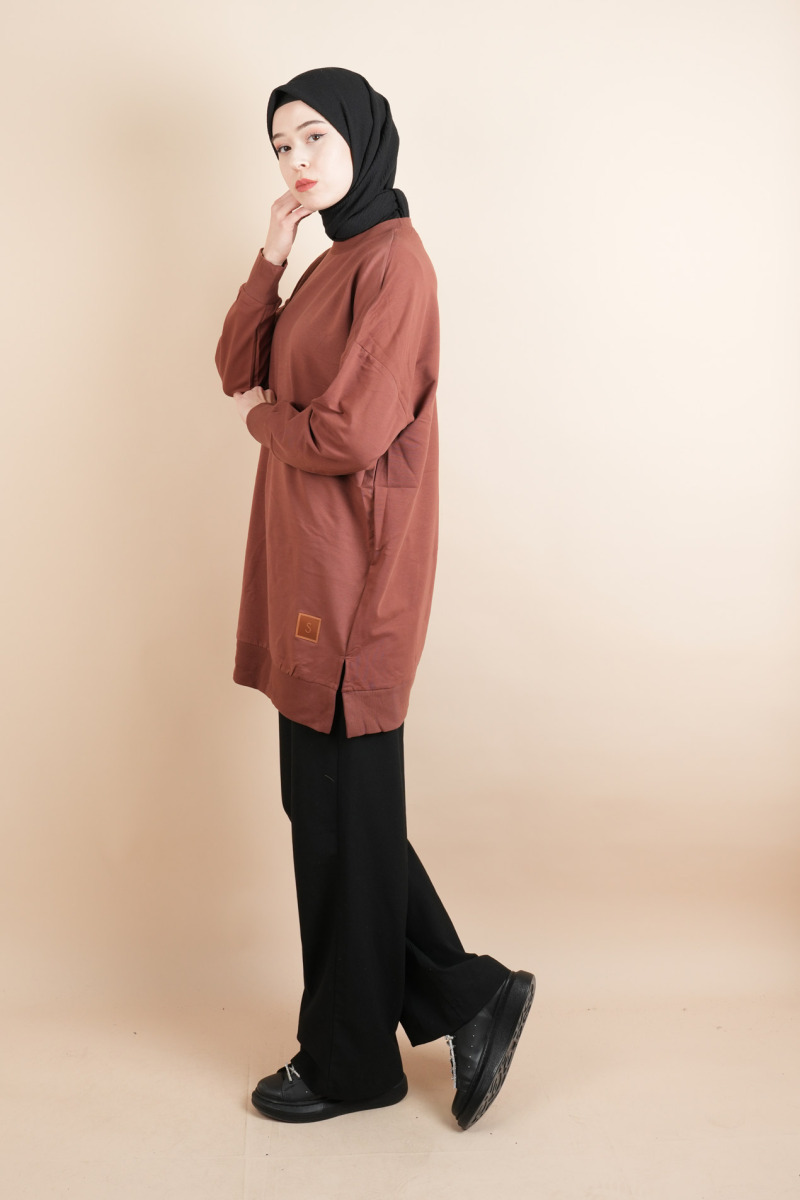 Bayan Basic Sweat Amblemli Tesettür Sweat Kahverengi - 2
