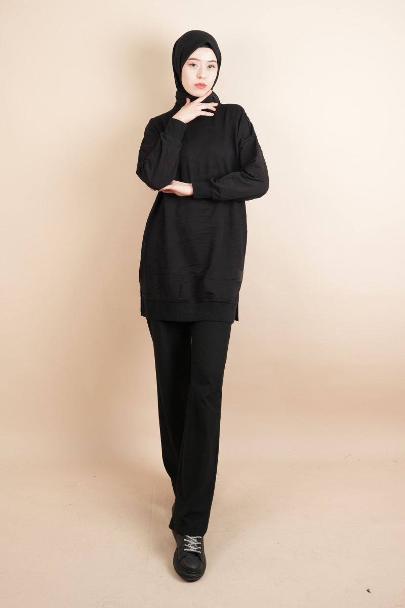 Bayan Basic Sweat Amblemli Tesettür Sweat Siyah - 2