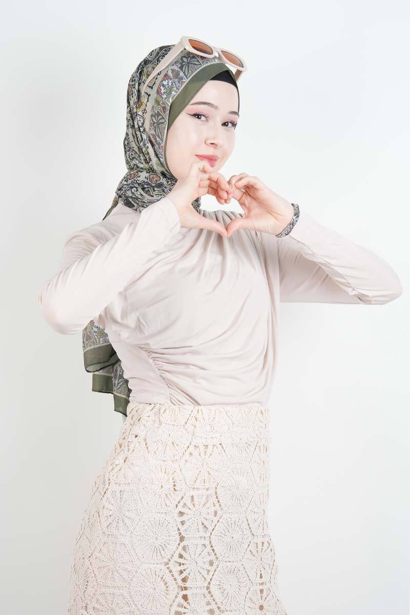Bayan Kısa Bluz Sandy Bluz Krem - 1