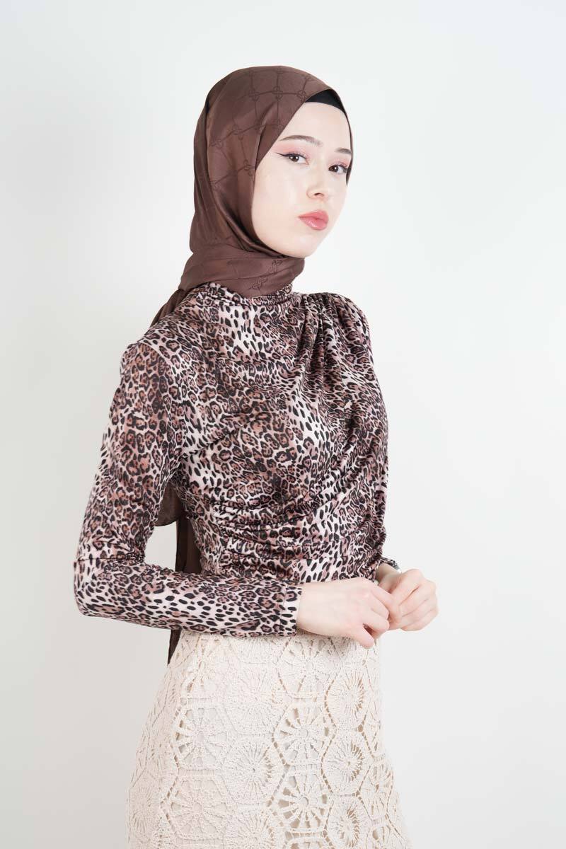 Bayan Kısa Leopar Desenli Sandy Bluz Kahverengi - 2