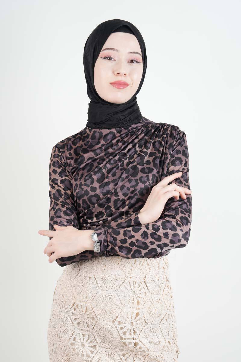 Bayan Kısa Leopar Desenli Sandy Bluz Siyah - 1