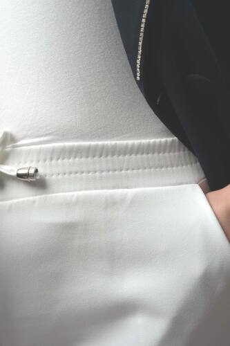 Kadın Dar Kalıp Havuç Pantolon Bel Lastikli Pantolon Beyaz - 4
