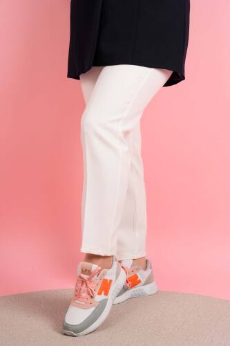 Kadın Dar Kalıp Havuç Pantolon Bel Lastikli Pantolon Beyaz - 03Kız Kulesi Teks