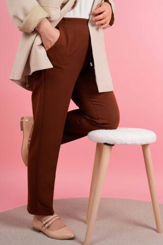 Kadın Dar Kalıp Havuç Pantolon Bel Lastikli Pantolon Kahverengi - 03Kız Kulesi Teks