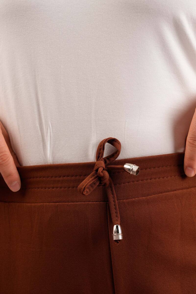 Kadın Dar Kalıp Havuç Pantolon Bel Lastikli Pantolon Kahverengi - 4