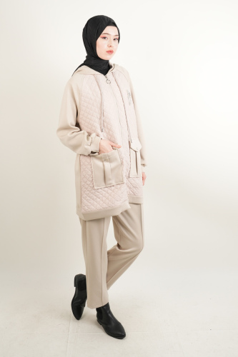 Taş Broşlu 2 li Kapitone Detaylı Takım Koyu Bej - 03Kız Kulesi Teks