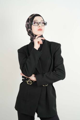 Tesettür Ceket 3 Kemer Detaylı Kol Vatkalı Blazer Ceket Siyah - 03Kız Kulesi Teks