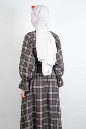 Tesettür Elbise Bel Lastikli Fırfır Kol Ekose Elbise Kahverengi - 3