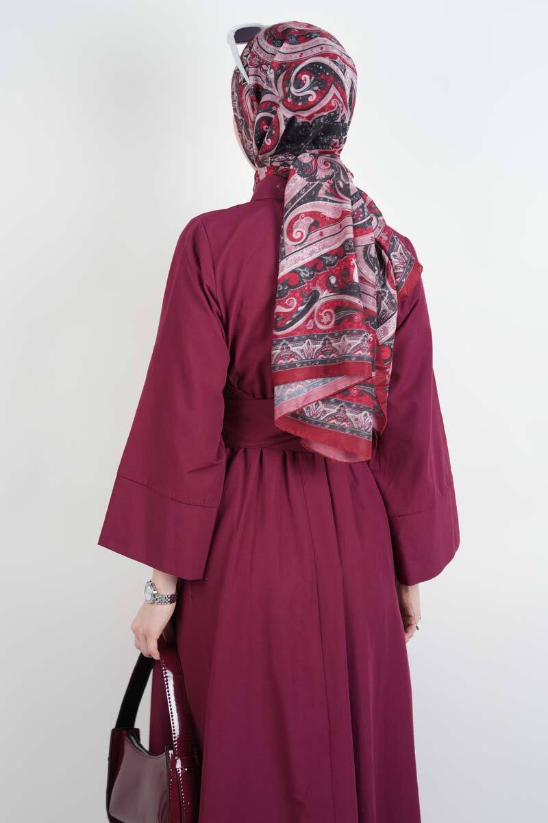 Tesettür Elbise Çapraz Düğmeli Dolama Kuşaklı Poplin Elbise Bordo - 4