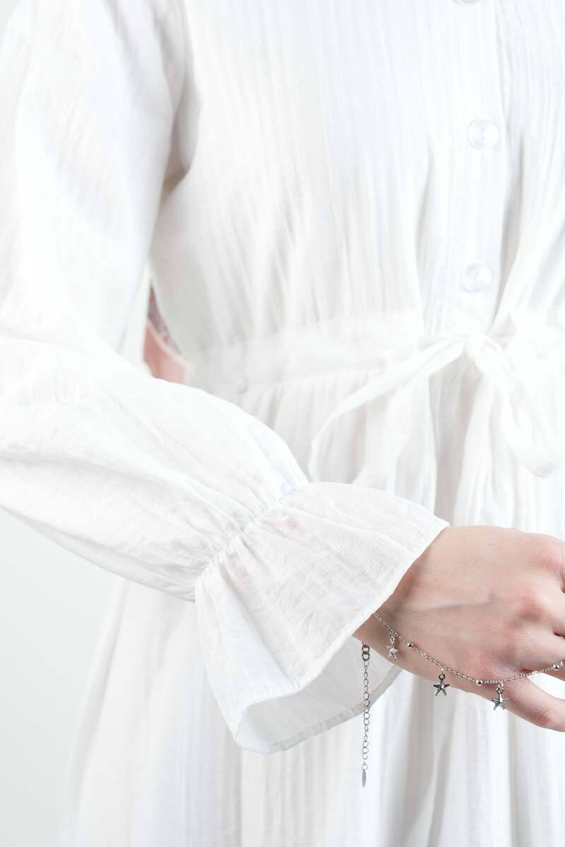 Tesettür Elbise Yarım Düğmeli Kol Fırfırlı Prenses Elbise Beyaz - 5