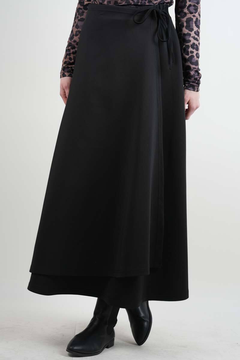 Tesettür Etek Yandan Çapraz Bağlamalı Scuba Etek Siyah - 2