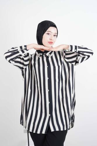 Tesettür Kadın Gömlek Çizgili Yaka Taşlı Modal Gömlek Siyah - 1