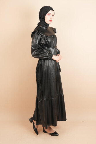 Tesettür Piliseli Elbise Kolları Vatka Detaylı Deri Elbise Siyah - 03Kız Kulesi Teks (1)