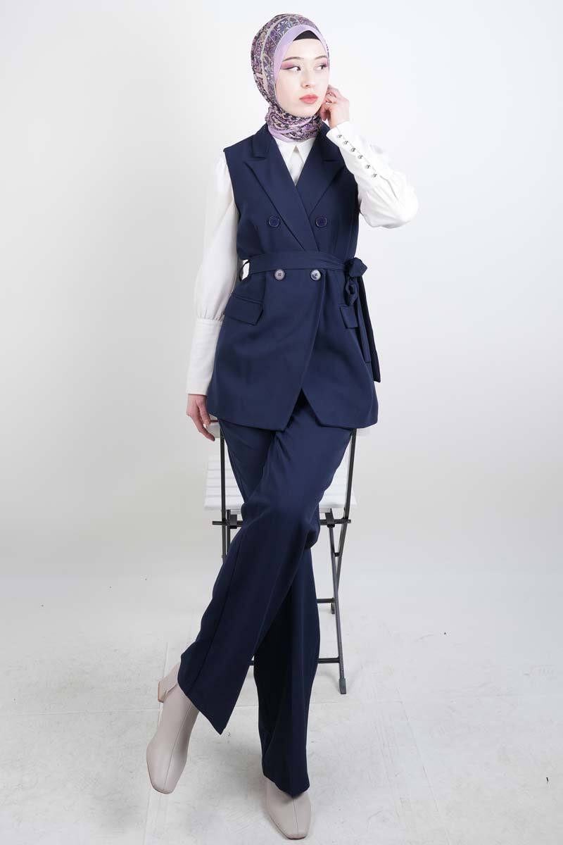 Tesettür Takım 4 Düğmeli Yelekli Blazer İkili Takım Lacivert - 1