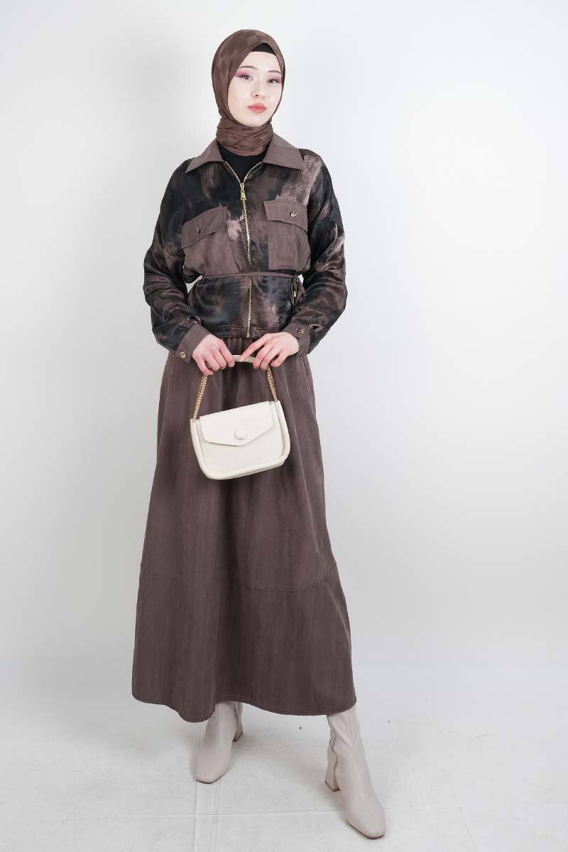 Tesettür Takım Çift Cepli Batik Saten Ceketli Etekli İkili Takım Kahverengi - 1