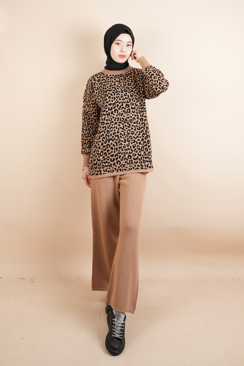 Tesettür Triko 2 Li Takım - Leopar Desenli Takım Bej - 1