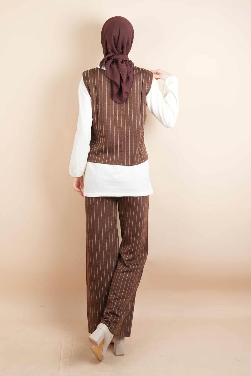 Tesettür Triko Takım - Yelek Düğmeli Pantolon Takım Kahverengi - 3