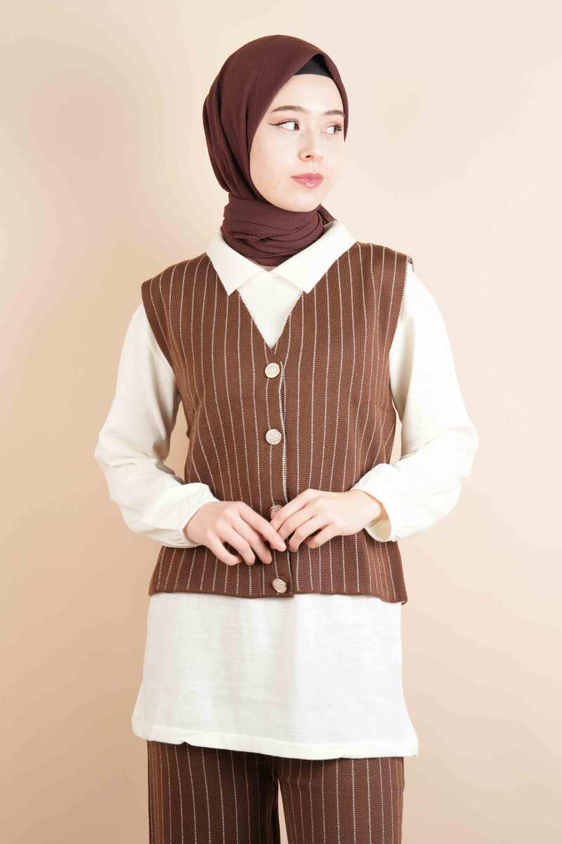 Tesettür Triko Takım - Yelek Düğmeli Pantolon Takım Kahverengi - 4