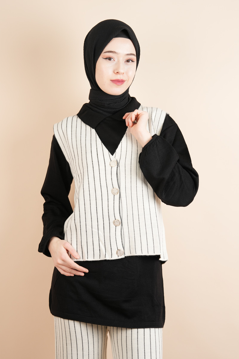 Tesettür Triko Takım - Yelek Düğmeli Pantolon Takım Krem - 4