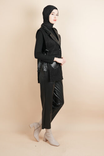 Tesettür Yelek Deri Detaylı Yandan Bağlamalı Teddy Yelek Siyah - 03Kız Kulesi Teks (1)