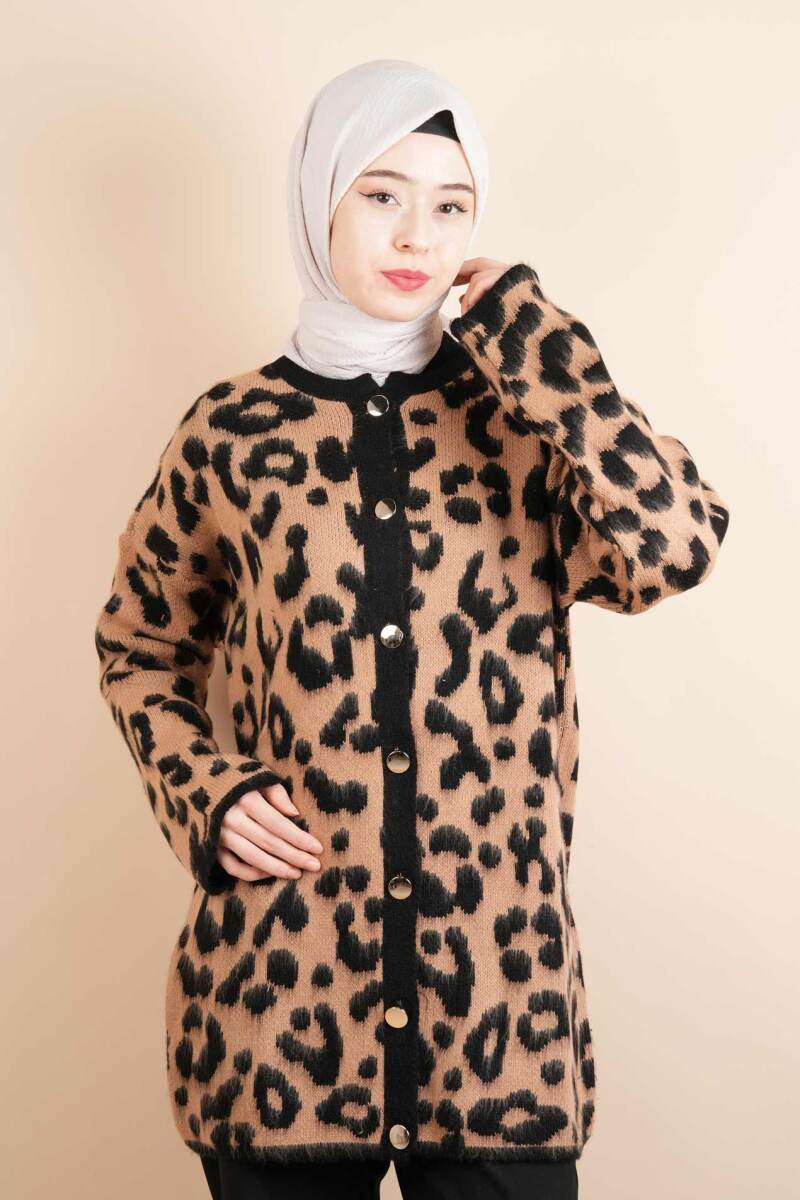 Tesettür Yumoş Hırka Leoparlı Düğmeli Uzun Yumoş Hırka Bej - 1