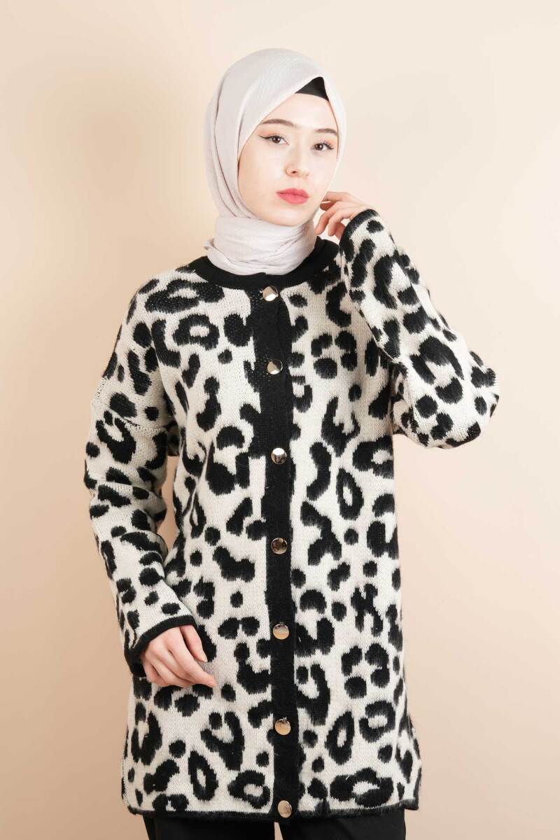 Tesettür Yumoş Hırka Leoparlı Düğmeli Uzun Yumoş Hırka Krem - 1