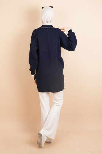 Yaka Ve Düğme Detaylı Tesettür Tunik Kazak Lacivert - 4