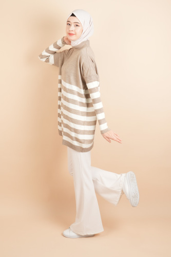 Yarım Balıkçı Yaka Tesettür Çizgili Tunik Kazak Bej - 3