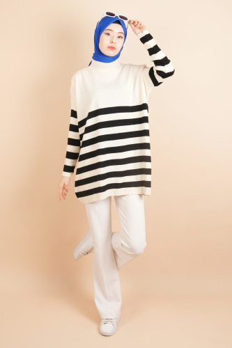 Yarım Balıkçı Yaka Tesettür Çizgili Tunik Kazak Krem - 03Kız Kulesi Teks