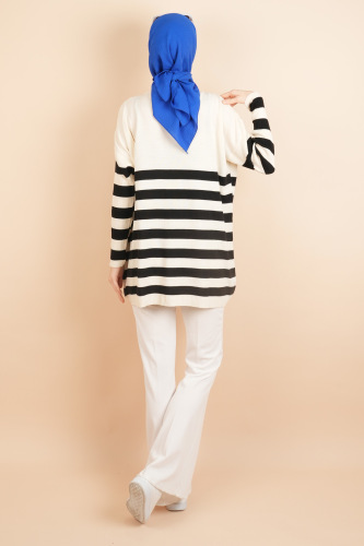 Yarım Balıkçı Yaka Tesettür Çizgili Tunik Kazak Krem - 3