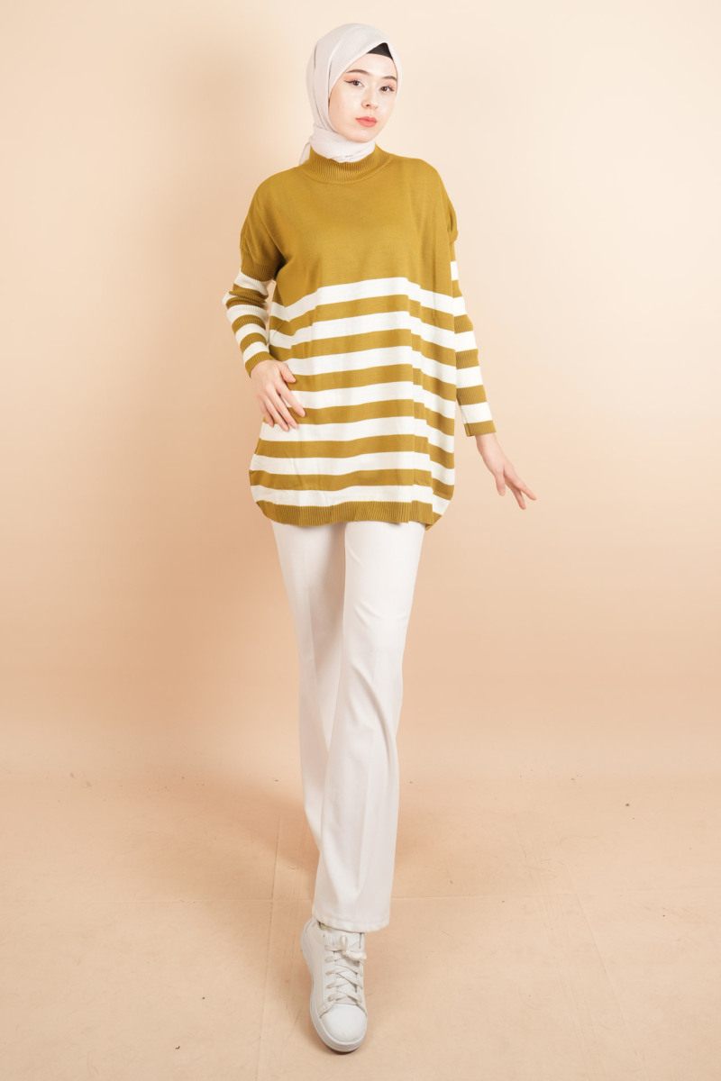 Yarım Balıkçı Yaka Tesettür Çizgili Tunik Kazak Yağ Yeşili - 1