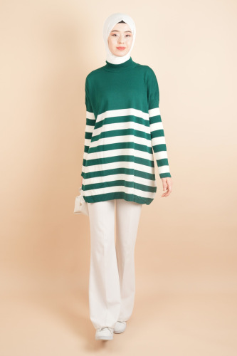 Yarım Balıkçı Yaka Tesettür Çizgili Tunik Kazak Zümrüt - 03Kız Kulesi Teks
