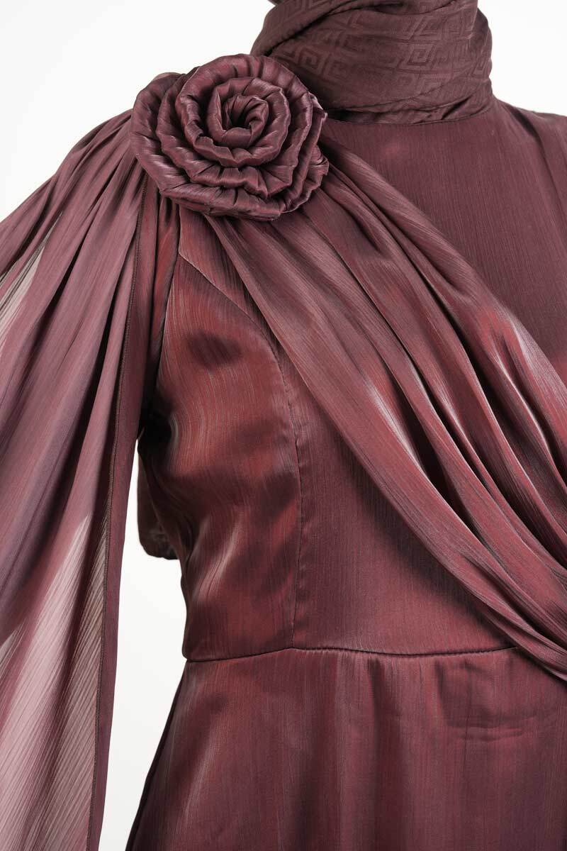 Yeni Çıkan Abiye Model Ön Çapraz Drapeli Kuyruklu Abiye Bordo - 4